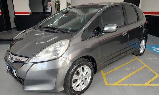 HONDA FIT 1.4 LX 16V FLEX 4P AUTOMÁTICO HONDA FIT 1.4 LX 16V FLEX 4P AUTOMÁTICO